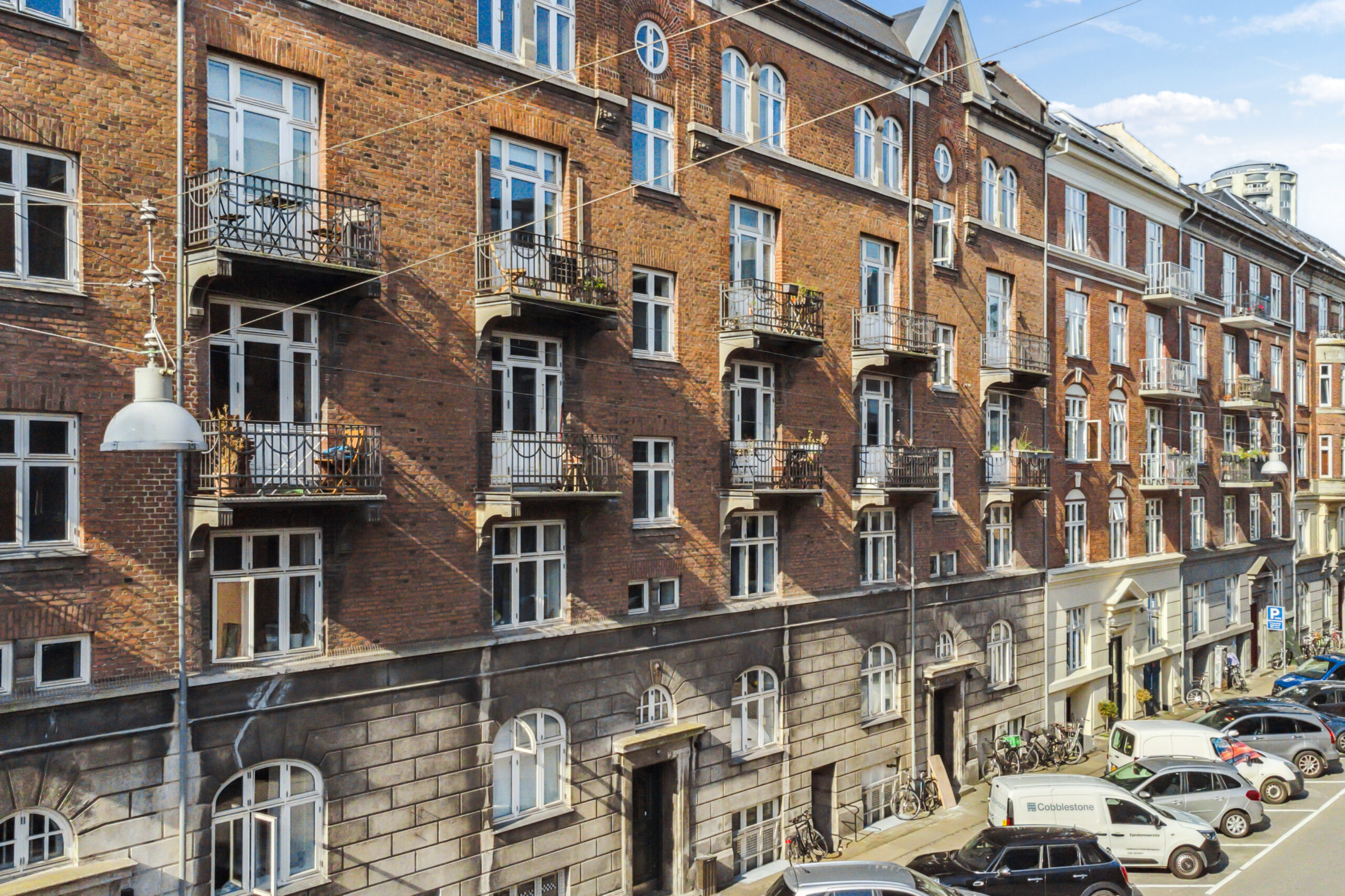 Stunning Classic Renovation Advice For Apartments image